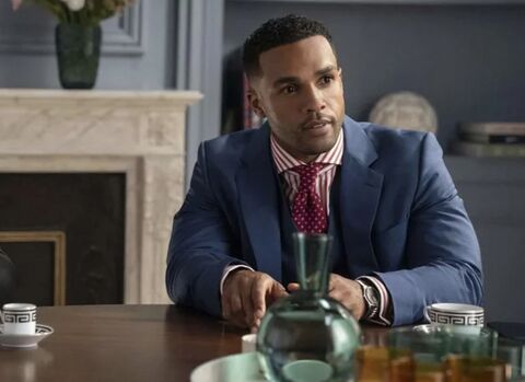 Lucien Laviscount as Alfie with the Ebel Sport Classic in Emily in Paris (2020)