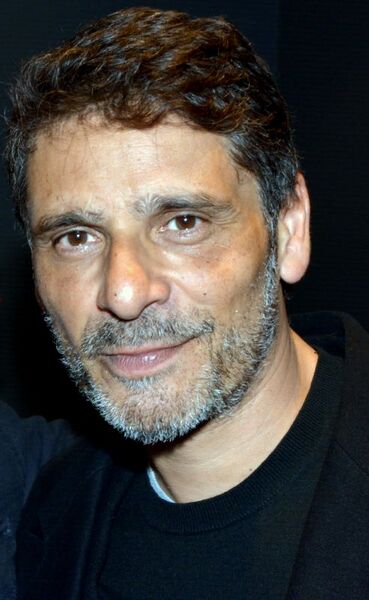 File:Pascal Elbé portrait.jpg