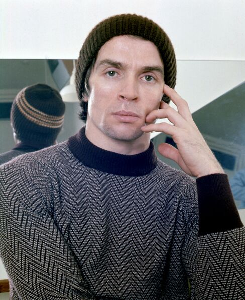 File:Rudolf Nureyev portrait.jpg