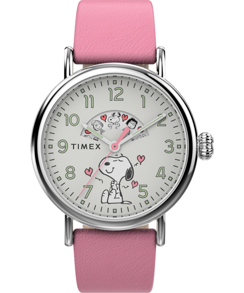 File:Timex Peanuts Valentine's Watch.png
