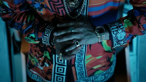 Bruno Mars as Himself with the Rolex Day-Date in 24K Magic (2016)