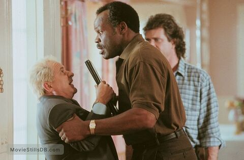 Danny Glover as Roger Murtaugh with the Timex watch in Lethal Weapon 3 (1992)