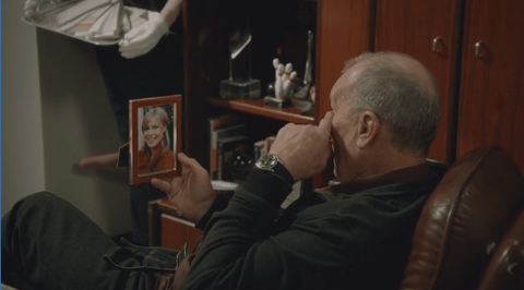 Ed O'Neill as Jay Pritchett with the Rolex (unidentified model) in Modern Family (2009)