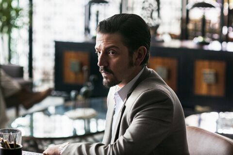 Diego Luna as Félix Gallardo with the Rolex Datejust in Narcos: Mexico (2018)