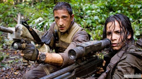 Adrien Brody as Royce with the Hamilton Khaki BeLOWZERO in Predators (2010)