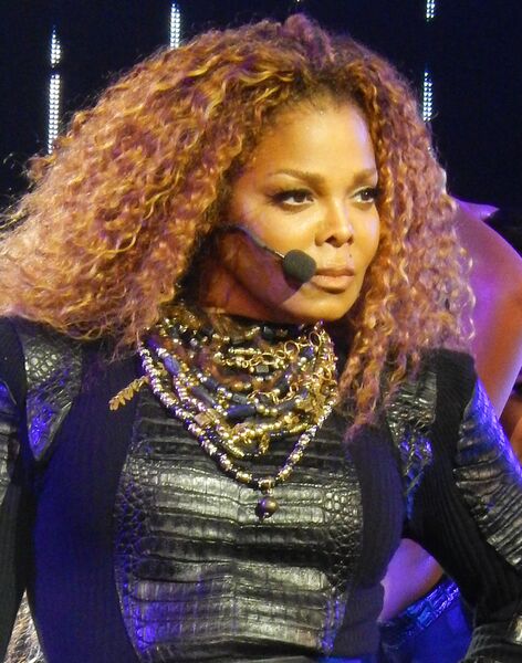 File:JanetJacksonUnbreakableTourSanFran2015 (cropped).jpg