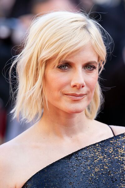 File:Mélanie Laurent portrait.jpg