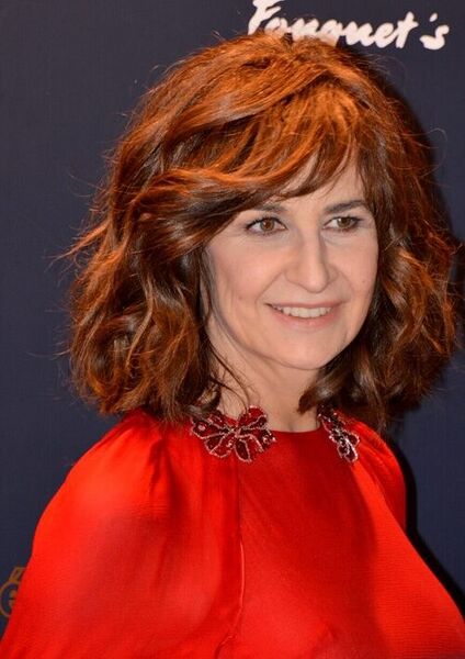 File:Valérie Lemercier portrait.jpg