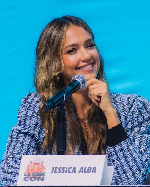 File:Jessica Alba.jpg
