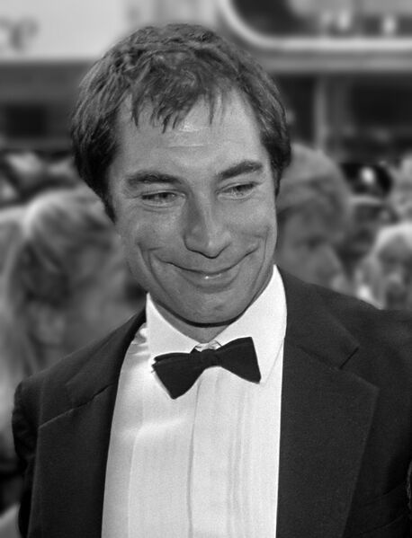File:Timothy Dalton 1987.jpg