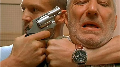 Jason Statham as Frank Martin with the Panerai Luminor Marina in The Transporter (2002)