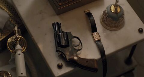 Robert De Niro as Frank Sheeran with the Bulova President in The Irishman (2019)