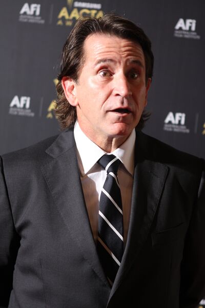File:Anthony LaPaglia portrait.jpg