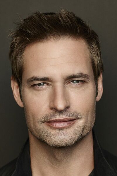 File:Josh Holloway.jpg