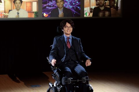 Shota Sometani as Hiroto Kozu with the Breitling Navitimer B01 Chronograph 43 Swissair AB01211B1B1A1 in Doctor-X: The Movie Final (2024)