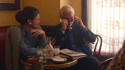 John Slattery as Roger Sterling with the Tudor Oyster Prince 7967 in Mad Men (2007)