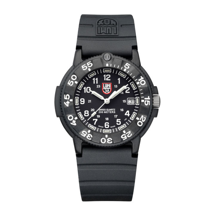 Current Luminox Original Navy SEAL 3001 black quartz dive watch