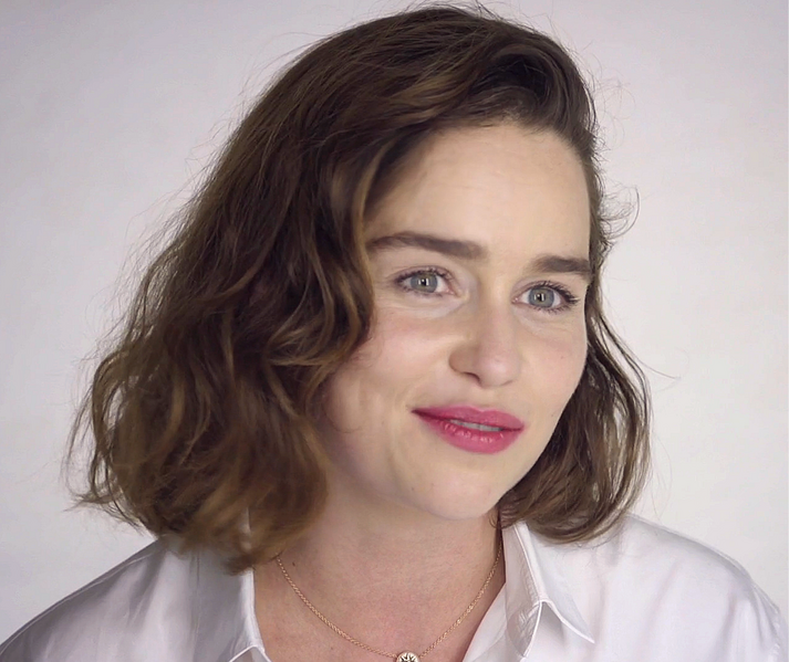 File:Emilia Clarke portrait.png