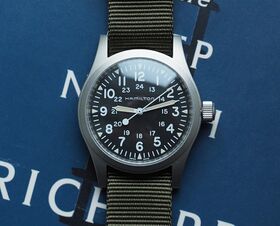 Hamilton Khaki Field Mechanical