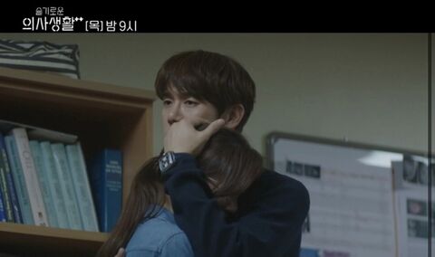 Yoo Yeon-seok as Ahn Jeong-won with the TAG Heuer Monaco in Hospital Playlist (2020)