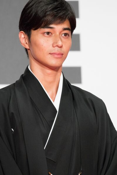 File:Masahiro Higashide portrait.jpg