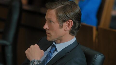 Michael Graziadei as Jeff Golantz with the Rolex Daytona in The Lincoln Lawyer (2022)