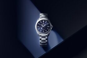 Grand Seiko 9R Spring Drive SBGA375