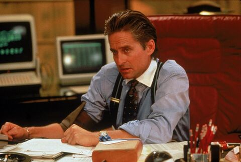 Michael Douglas as Gordon Gekko with the Cartier Santos Galbée in Wall Street (1987)
