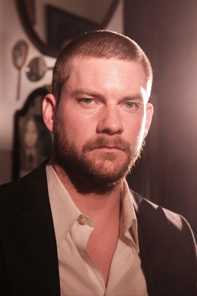 File:Jake Weary.jpg