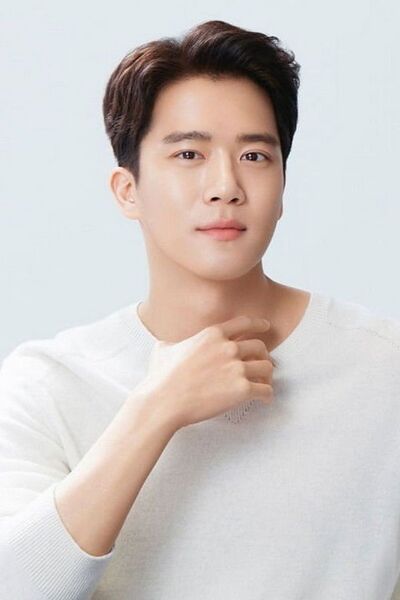 File:Ha Seok-jin portrait.jpg