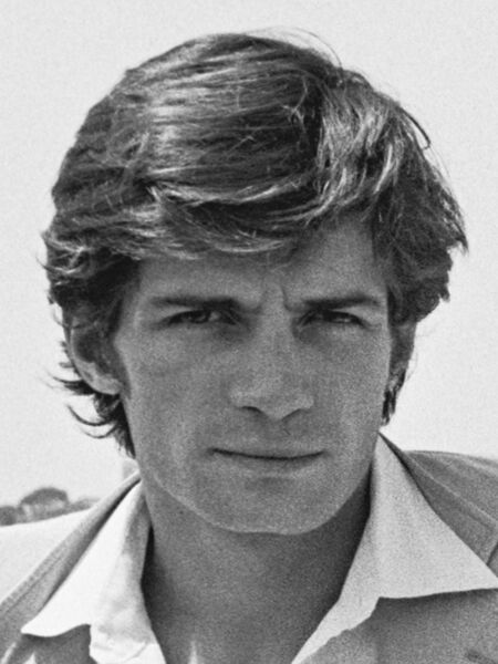 File:Marc Porel portrait.jpg
