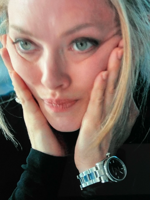 Amanda Seyfried as Elizabeth Holmes with the Rolex Datejust in The Dropout (2022)