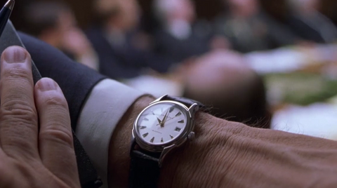 Kevin Costner as Kenneth P. O'Donnell with the Hamilton (unidentified model) in Thirteen Days (2000)