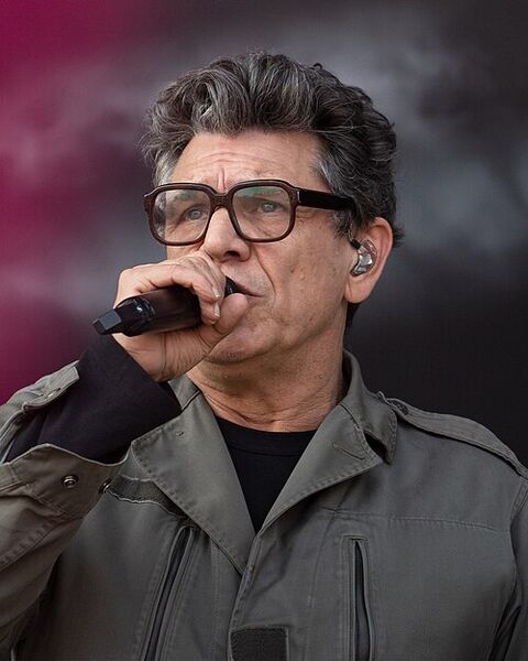 File:Marc Lavoine portrait.jpg