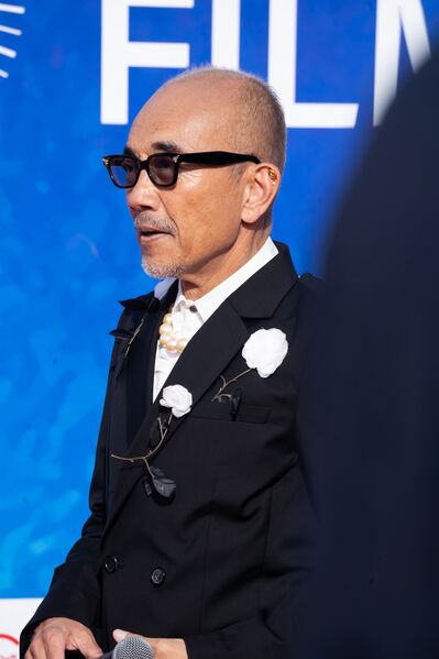 File:Naoto Takenaka portrait.jpg