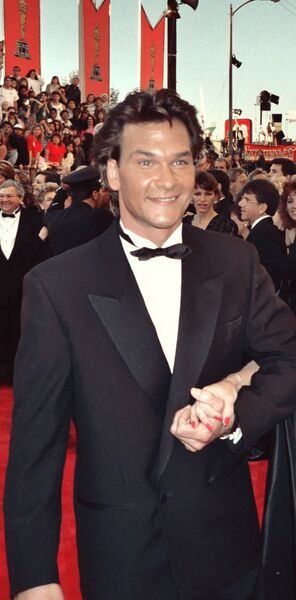 File:Patrick Swayze portrait crop.jpg