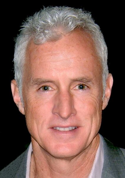 File:John Slattery portrait crop.jpg
