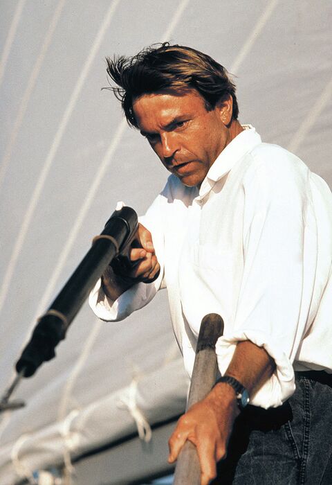 Sam Neill as John Ingram with the Citizen Solar 4110 in Dead Calm (1989)