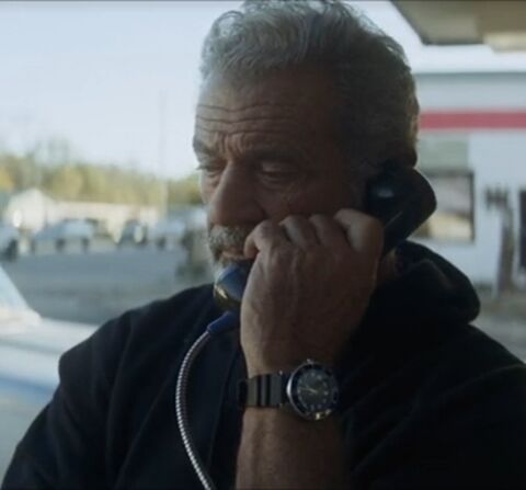 Mel Gibson as Bowdrie with the Casio MDV106-1A Duro in Hunting Season (2025)