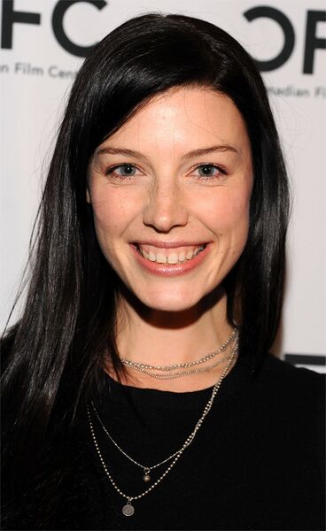File:Jessica Paré portrait.jpg