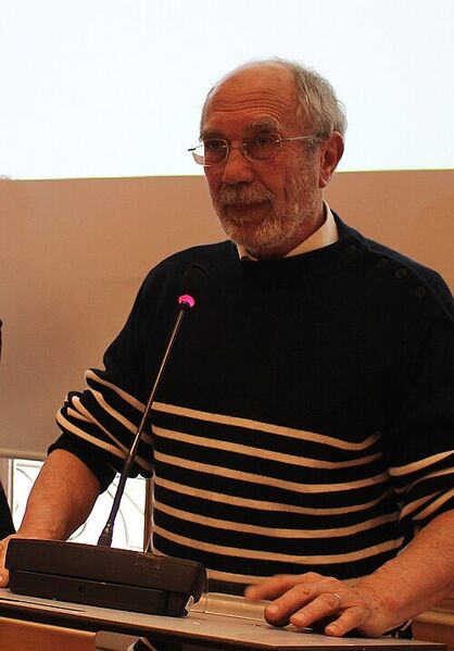 File:Féodor Atkine portrait.jpg