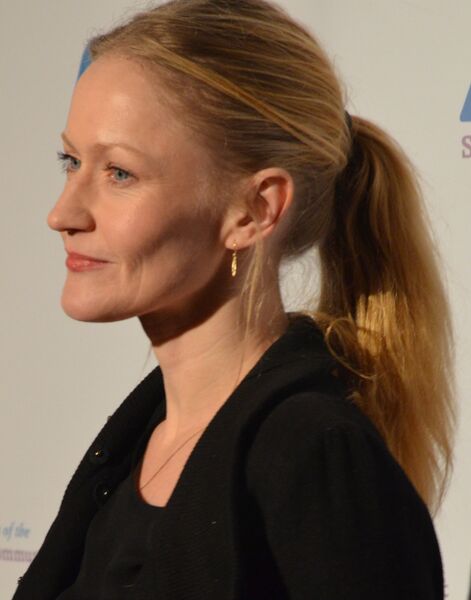 File:Paula Malcomson portrait.jpg