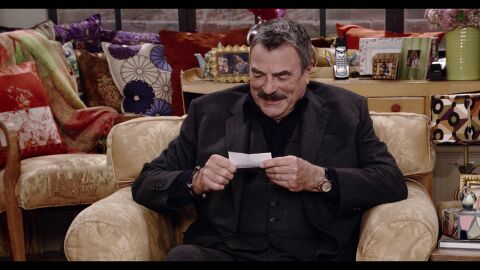 Tom Selleck as Himself with the Rolex Daytona 116515LN in Friends: The Reunion (2021)