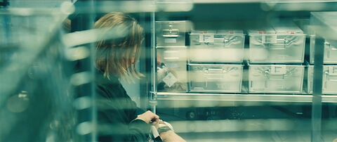 Brad Pitt as Gerry Lane with the Terra Cielo Mare Orienteering PVD in World War Z (2013)