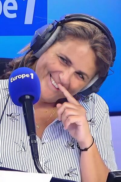 File:Valérie Bénaïm portrait.jpg