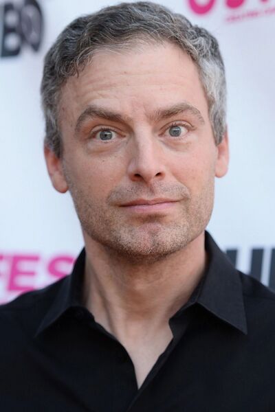 File:Justin Kirk.jpg