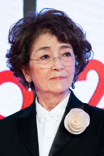 File:Chieko Baisho portrait.jpg