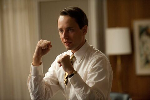 Vincent Kartheiser as Pete Campbell with the Hamilton K-454 Sputnik in Mad Men (2007)