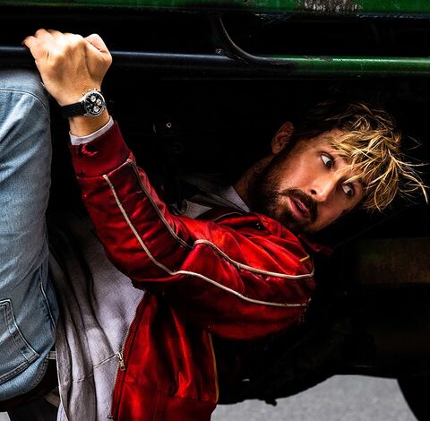 Ryan Gosling as Colt Seavers with the TAG Heuer Carrera CBS2210.FC6534 in The Fall Guy (2024)