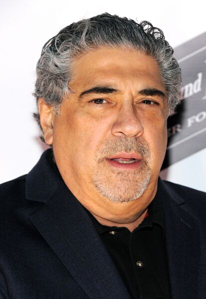 File:Vincent Pastore portrait.jpg